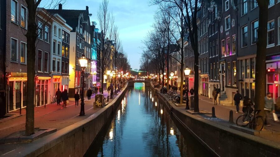 Tour of the Red Quarter Amsterdam - The Value of This Tour