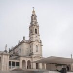 Tour Porto - Fátima | A journey of faith - Visiting the Sanctuary of Fátima: An Awe-Inspiring Site