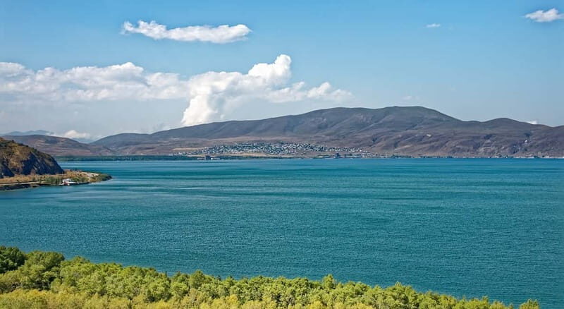 Tour Transfer to/from Tbilisi with Lake Sevan & Wine tasting - FAQ