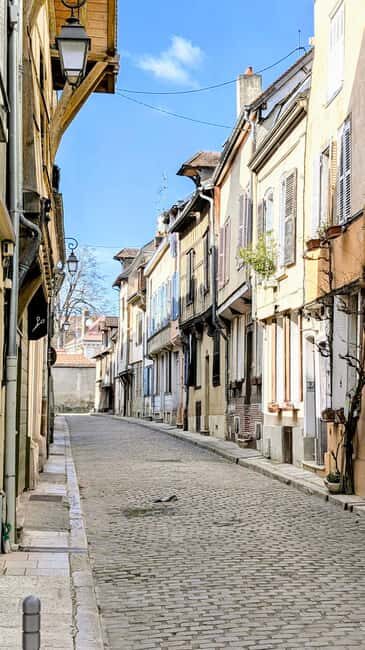Tourist walk through the historic center of Troyes - Who Will Enjoy This Tour?