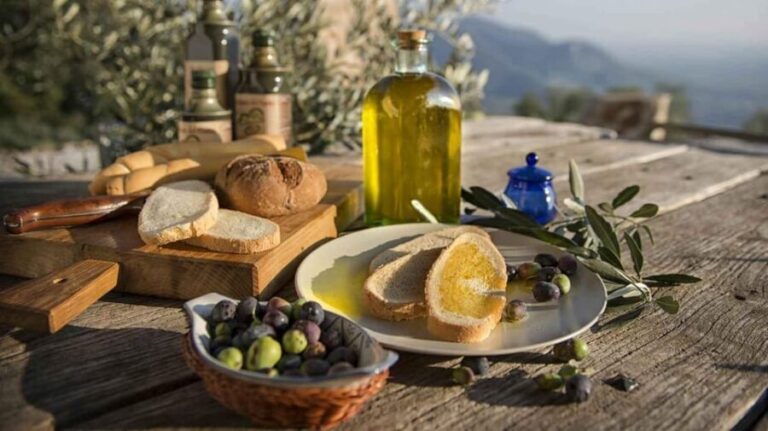 Trasimeno: Light Lunch, Oil, And Wine Experience - Practical Details