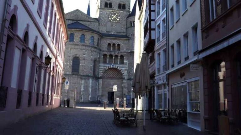 Trier: Early morning tour without the hustle and bustle and with less noise - Why This Tour is a Great Value