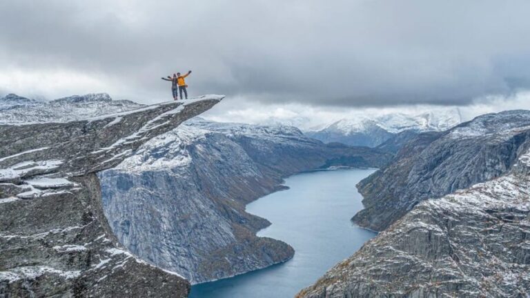 Trolltunga Autumn Hike Go Viking - What Makes This Tour Stand Out?