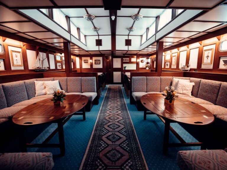 Tromsø: Polar Fjord Cruise on a Luxury Yacht with Lunch - Who Would Love This Tour?