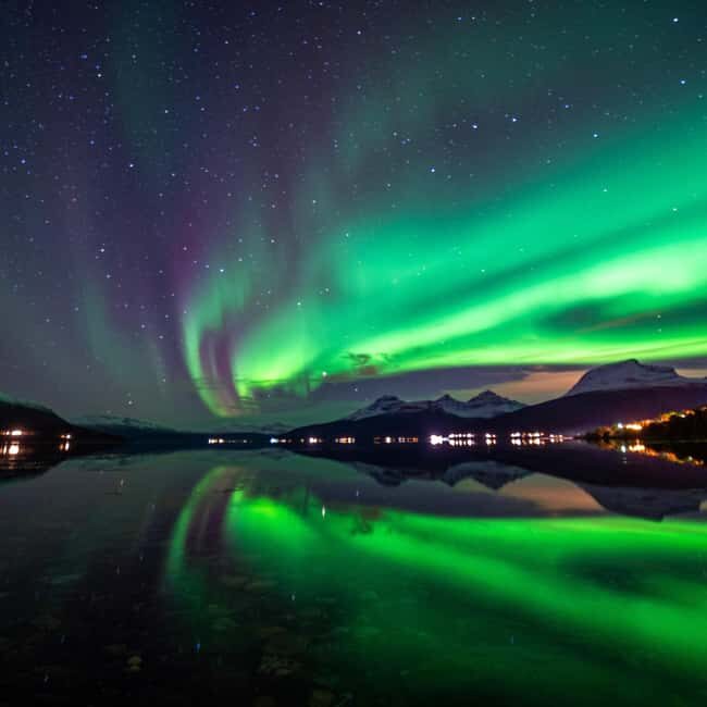 Tromsø: Private Northern Lights Minibus Tour with Photos - Breaking Down the Value