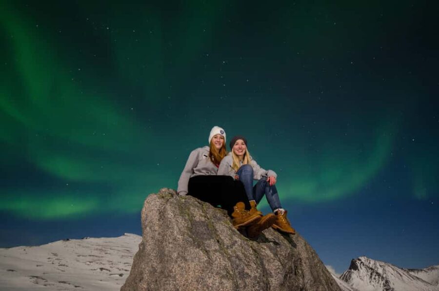Tromsø: Small-Group Northern Lights Tour with Photographer - The Tromsø Stop and Sightseeing