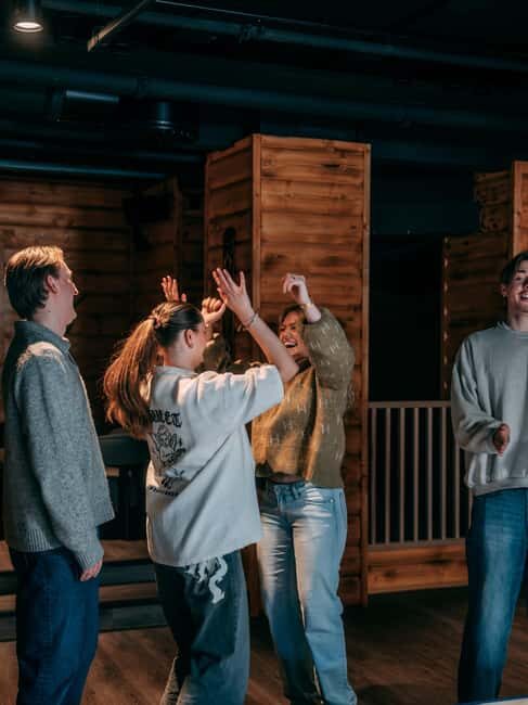 Try Street-curling in Top Bergen Activity Bar! - Who Will Love This Experience?