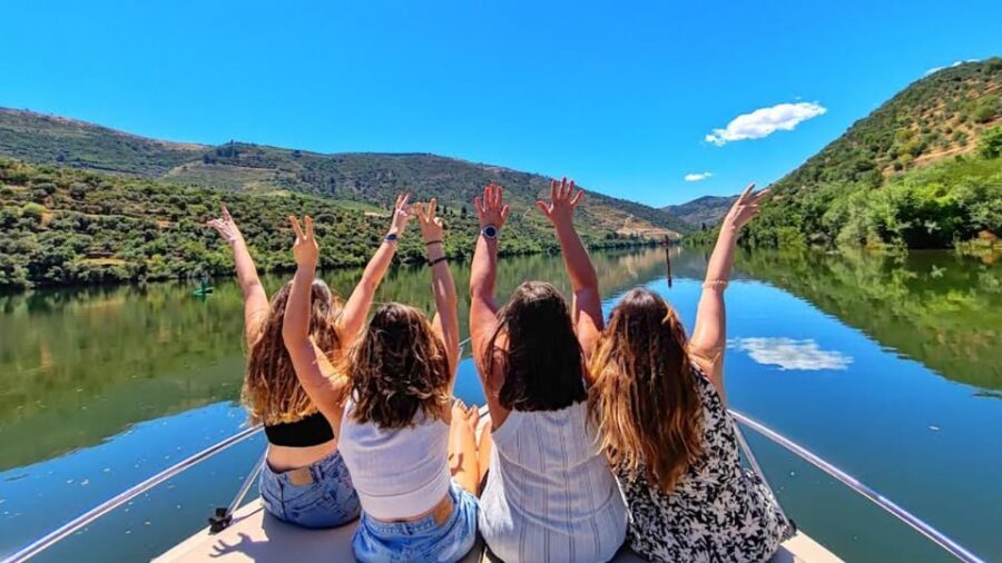 TUA, Ansiães: Boat Trip (Tua - Pinhão) + Lunch (Calça Curta) - Detailed Breakdown of the Itinerary