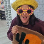 TUFTING: Learn how to make a rug during a fun class in Valencia. - Authenticity and Unique Experiences