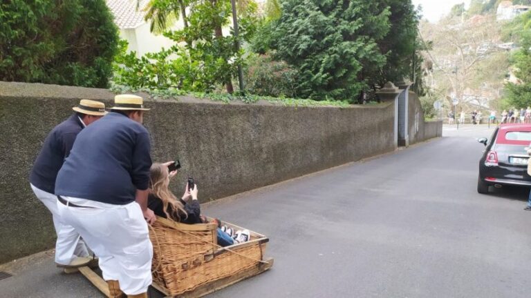 Tuk Tuk Monte Toboggan - Madeira Island - The Value of the Experience