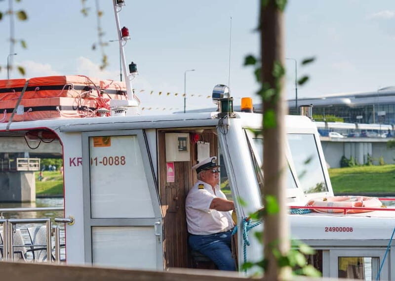 Tyniec: Cruise from Krakow to Tyniec - An In-Depth Look at the Cruise Experience