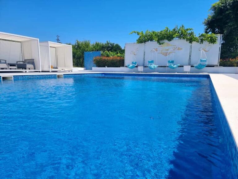 Ulcinj: relaxation by the pool - What We Loved About the Experience