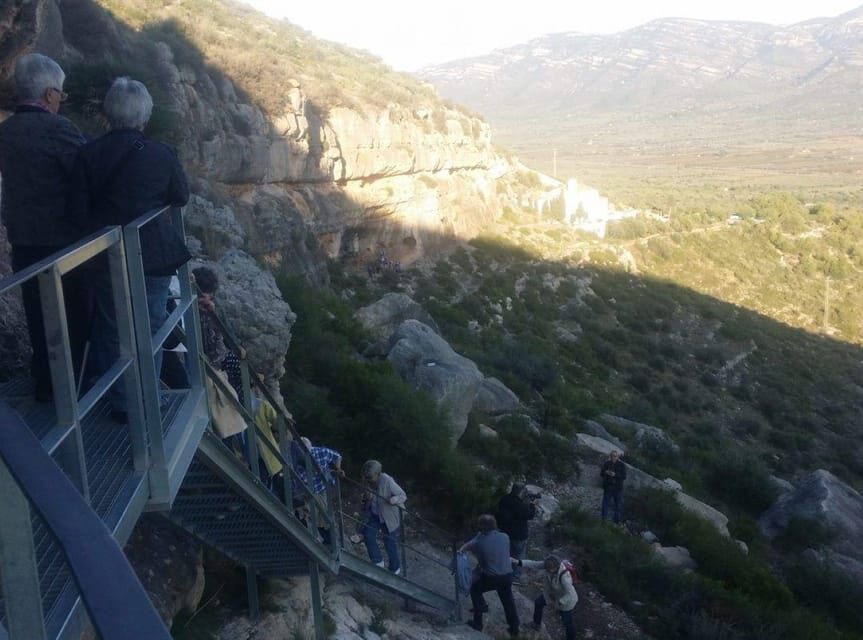 Ulldecona: Spiritual Cave Paintings Tour at Ermita Shelters - Practical Tips and Considerations