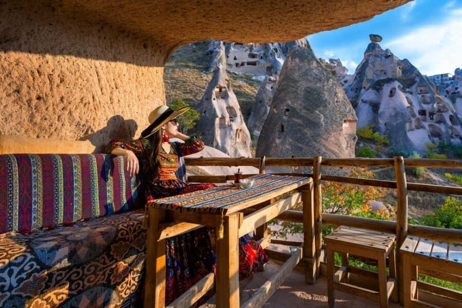 Ultimate Cappadocia Experience: Red & Green Tour in One Day - Transportation & Group Size