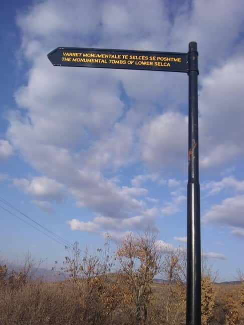 UNESCO Heritage Tour: Ancient Lin & Royal Tombs of Selca - Practical Details and What to Expect