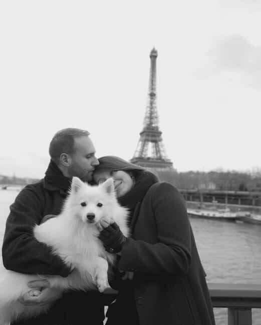 Unforgettable Private Photo Shoot Paris Monument - Key Points