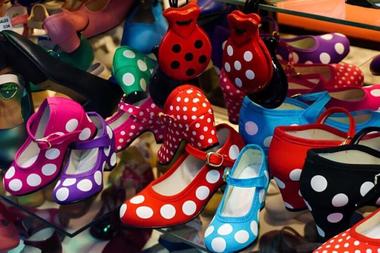 Unforgettable Seville: Tour of Seville and the Jewish Quarter + Flamenco Party Show - Analyzing the Value