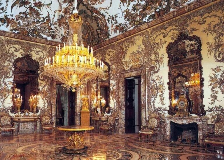 Unveil History: Inside Madrids Majestic Royal Palace - What to Expect During the Tour