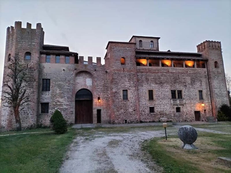 Valbona: Castello DI Valbona Visit - Who Should Consider This Tour?