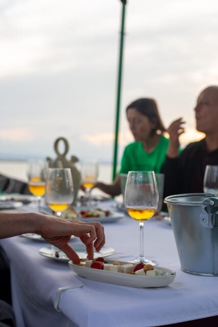 Valencia: Boat Ride with Valencian Wine Tasting & Tapas - Authentic Experiences and Genuine Value