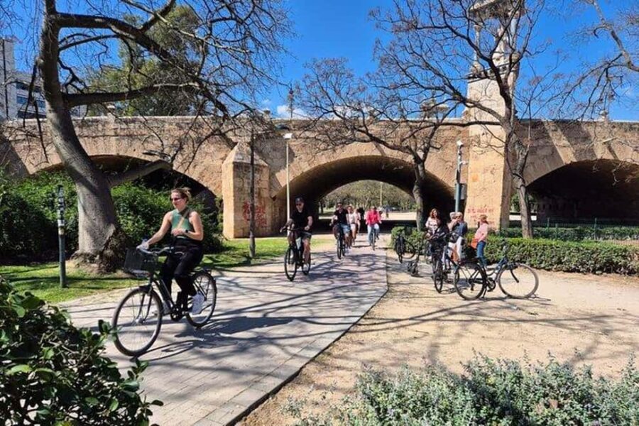 Valencia Electric Bike Tour: Self-Guided Half-Day Experience - Itinerary Breakdown: What You’ll See and Do
