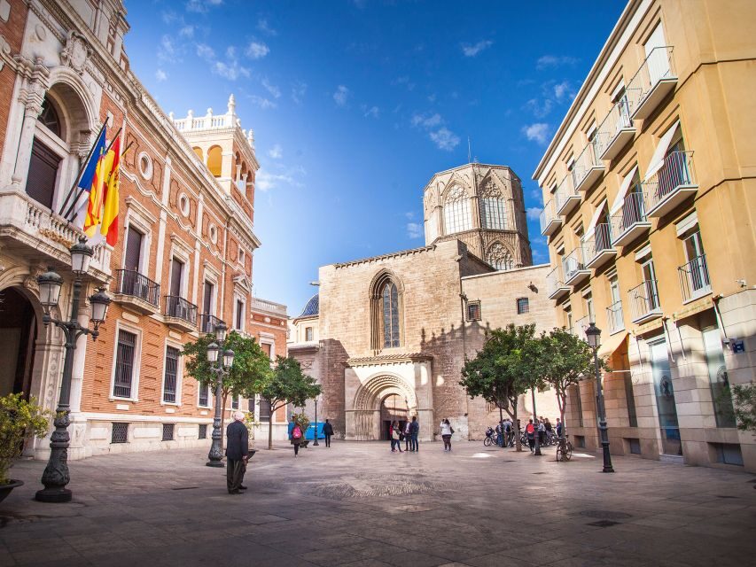 Valencia: Essentials and World Heritages Sites Walking Tour - Details of the Itinerary