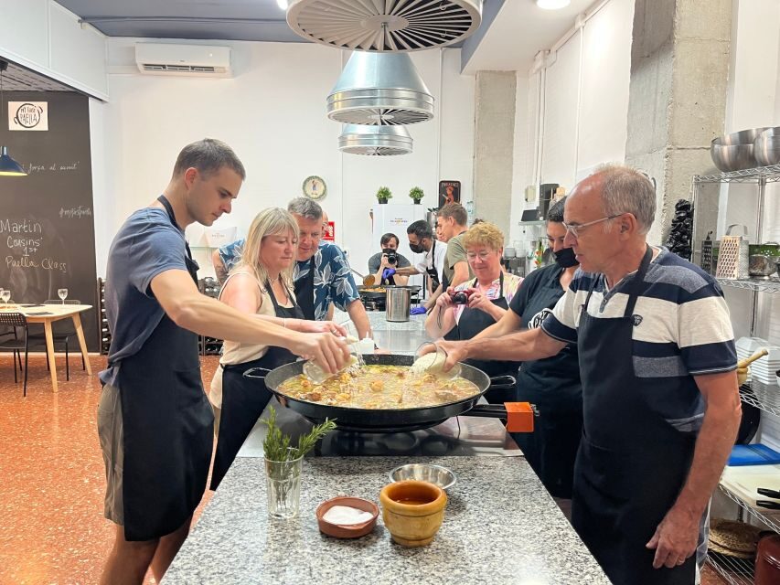 Valencia: Evening Guided Paella Workshop, Tapas, and Drinks - Is It Worth the Price?