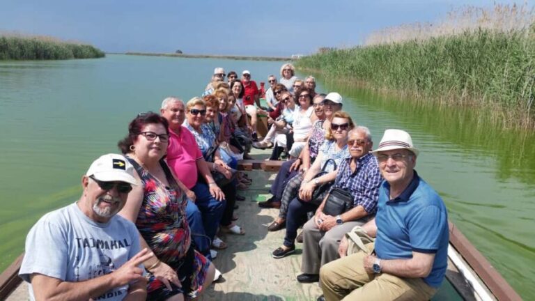 Valencia: Guided Lake Albufera Boat Ride and Barraca Tour - Analyzing the Value and Experience