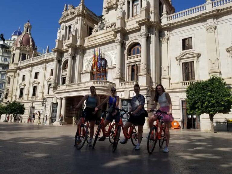 Valencia: Immersive Bike & E-Bike Storytelling Tour & Photos - What Makes This Tour Stand Out