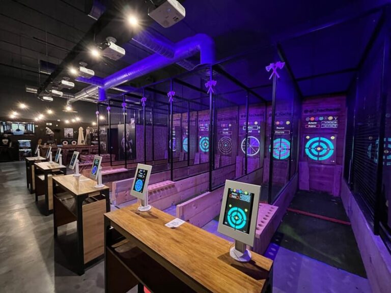 Valencia: Interactive Axe Throwing 1h - Reviews and Real Experiences