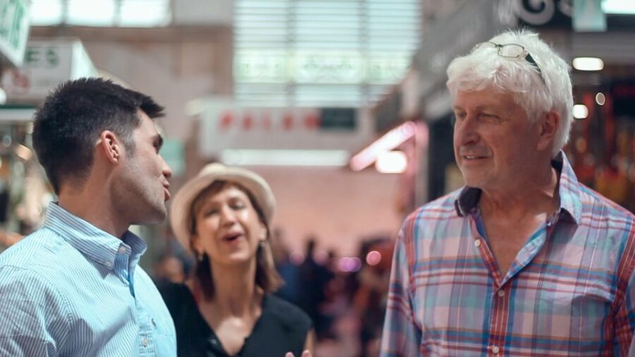 Valencia: Old Town Tour, Wine & Tapas in an 11th c. Monument - Food and Wine: A Taste of Valencia