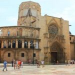 Valencia: Private 2 Hour or Half day City Highlights Tour - What Makes This Tour Stand Out