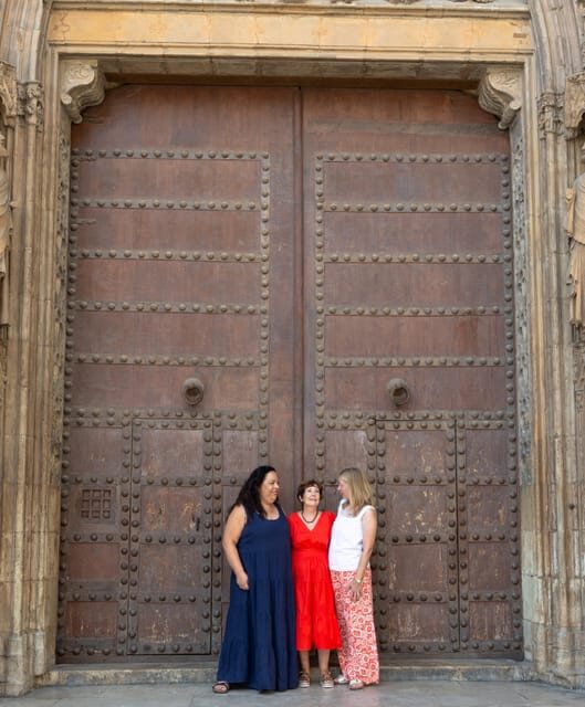 Valencia: Private photo tour at the Ciutat Vella - The Photography Experience: What Makes It Special