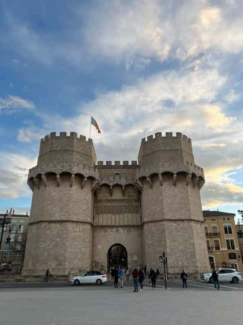 Valencia: Roman Heritage tour with Tapas & Beer! - Exploring the Tour Itinerary in Detail