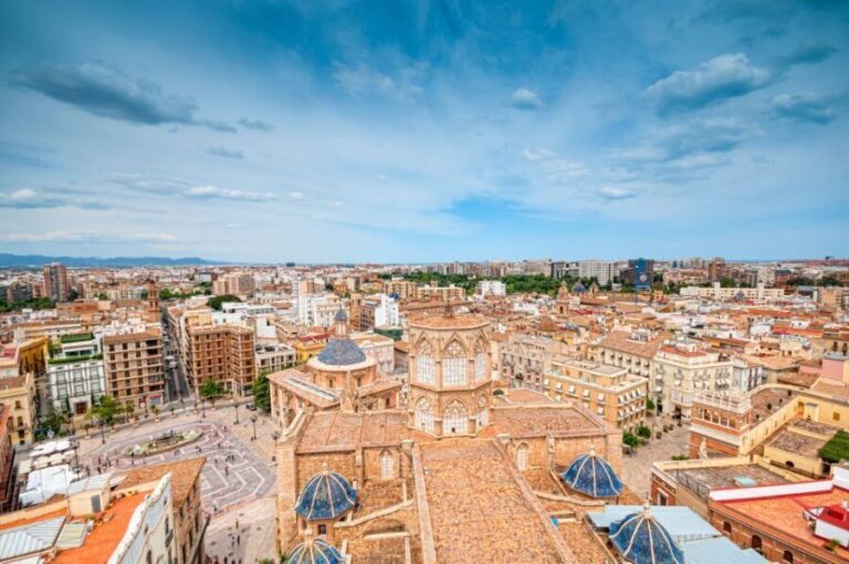 Valencia: Self-guided Audio Tour on Your Smartphone - Authentic Experiences and Traveler Insights