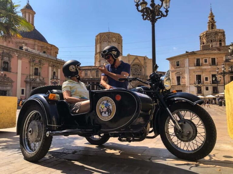 Valencia: The Highlights Tour in Vintage Sidecar - An Insightful and Fun Way to Discover Valencia