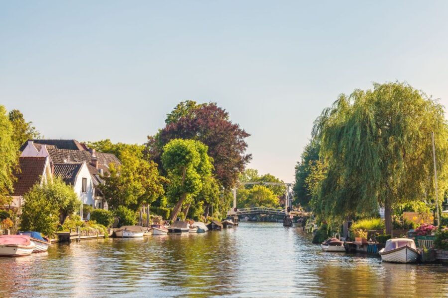 Vecht River: Full-day Cruise with Lunch - The Personal Touch and Authenticity