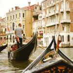 Venice: Gondola tour with live introductory commentary and audio guide - Who Is This Tour Best For?