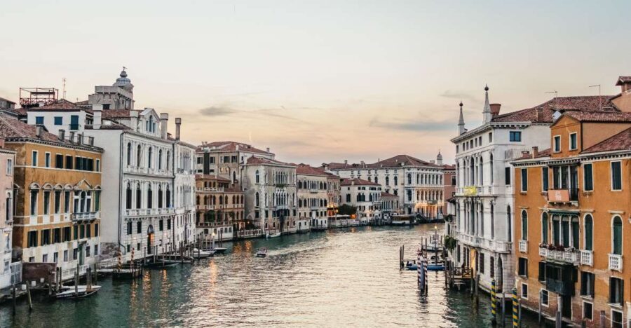 Venice: Private Walking Tour with a Local - Who Is This Tour Best For?