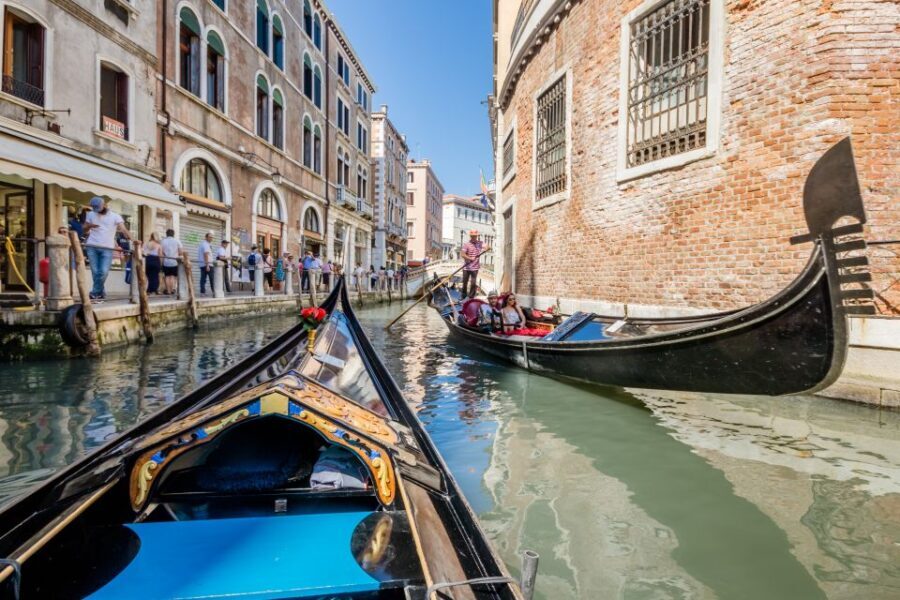 Venice: Shared Gondola Ride Across the Grand Canal - Who Will Love This Tour?