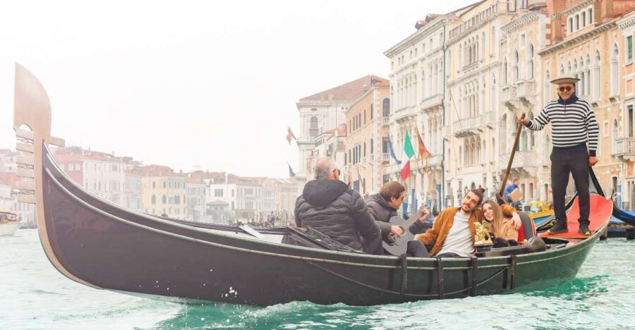 Venice: Shared Gondola Ride and Serenade - The Value & Cost