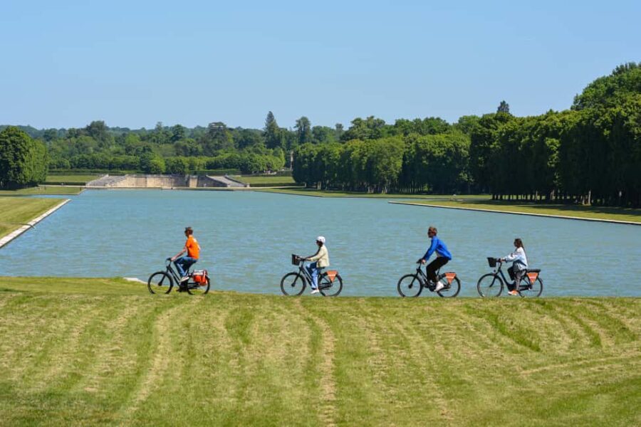 Versailles: Bike Tour on a premium Dutch bike - Why This Tour Offers Great Value
