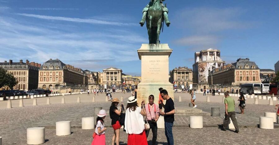 Versailles: Palace Guided Tour with Skip-the-Line Ticket - The Value of This Tour