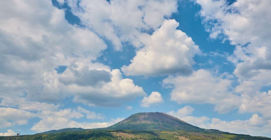 Vesuvio Tour with entrance ticket included - Who Should Consider This Tour?