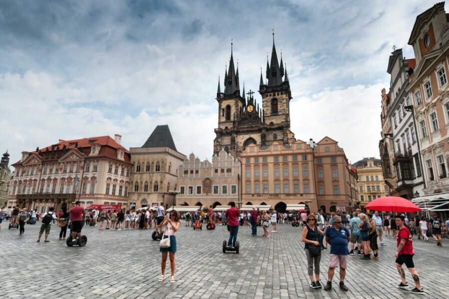 Vienna: 1-Day Trip to Prague Private Guided Tour - Analyzing the Value