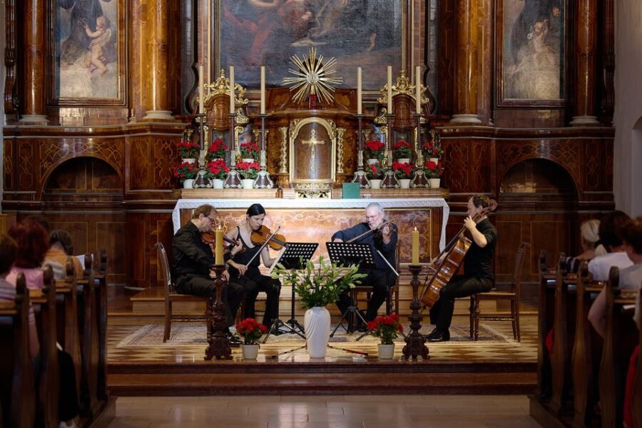 Vienna: A Little Night Music - Concert at Capuchin Church - The Musicians: The Emperor Quartet Vienna