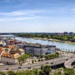 Vienna: Bratislava & Budapest Small Group Guided Day Tour - Analyzing the Experience: What to Expect