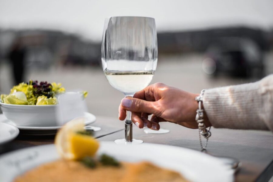 Vienna: Culinary Sightseeing Tour in an Electric Vintage Car - Who Will Love This Tour?