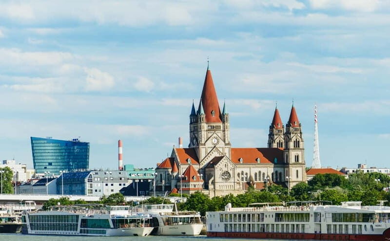 Vienna: EasyCityPass | City Card | Bus Metro Tram | Savings - The benefits of unlimited transport