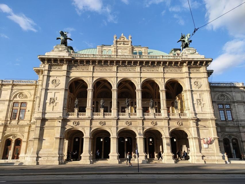Vienna Historical Highlight City Tour + Wine Tasting - Discovering Vienna’s Cultural and Political Landmarks